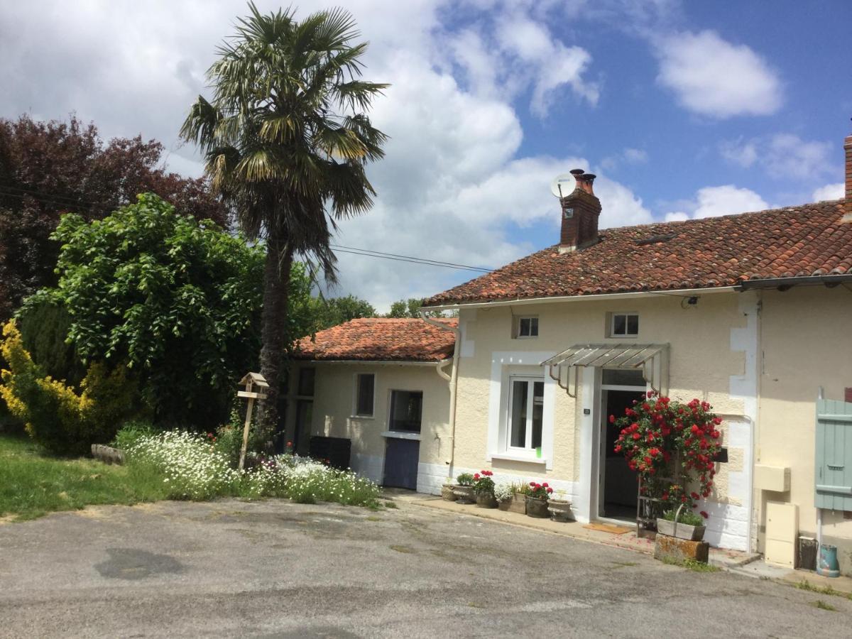 The Little House Villa Mezieres-sur-Issoire Eksteriør bilde